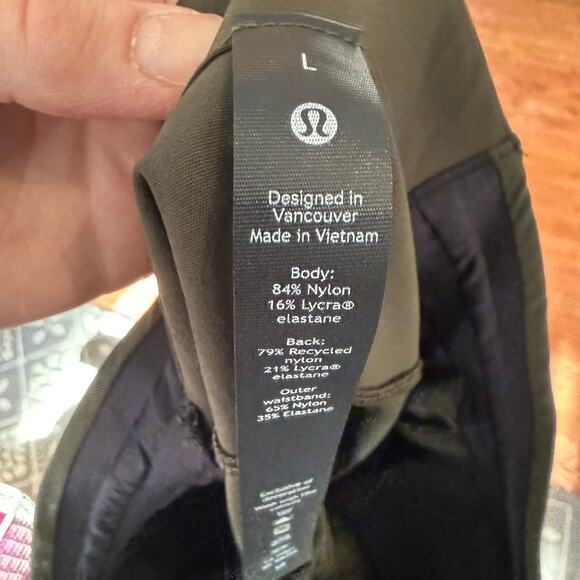 Lululemon Olive Green Jogger Pants Women's Large Athletic Training - Picture 2 of 8